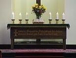 Altar mit Inschrift - Joh 14,6